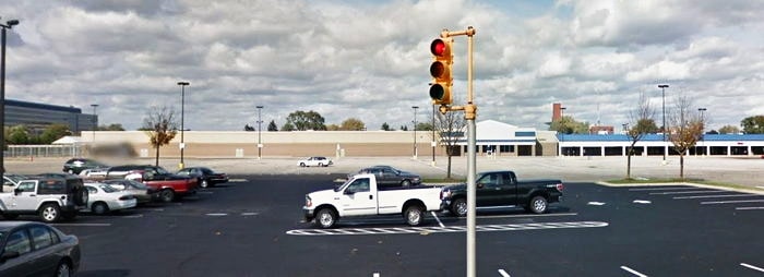 K-Mart (Kmart) - Warren - 29240 Van Dyke Ave (newer photo)